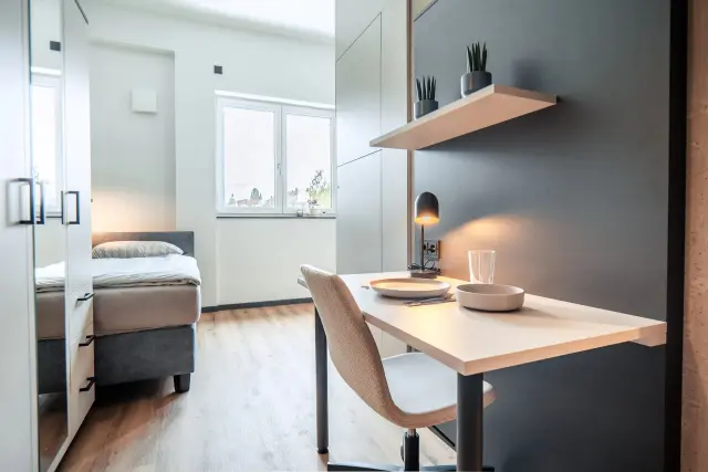 Essplatz im Apartment der Eighty-Eight Apartments Nürnberg